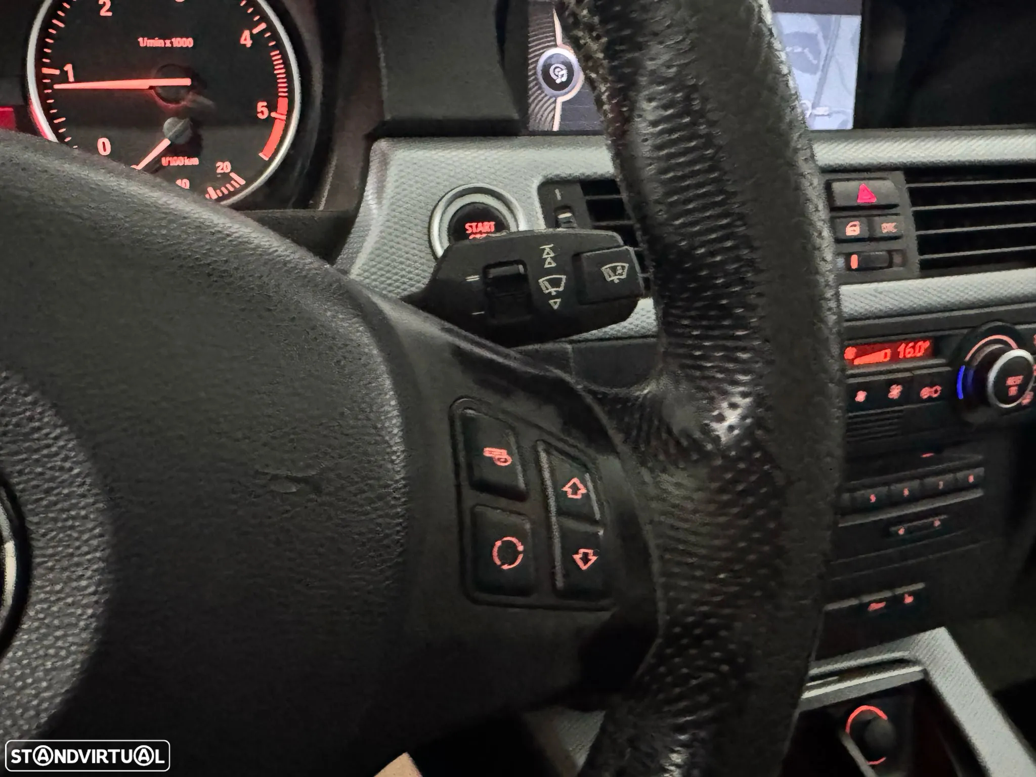 BMW 320 d Touring - 17