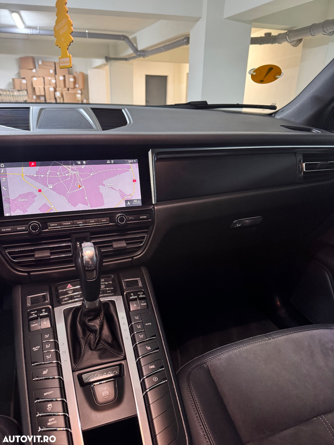 Porsche Macan Standard - 8