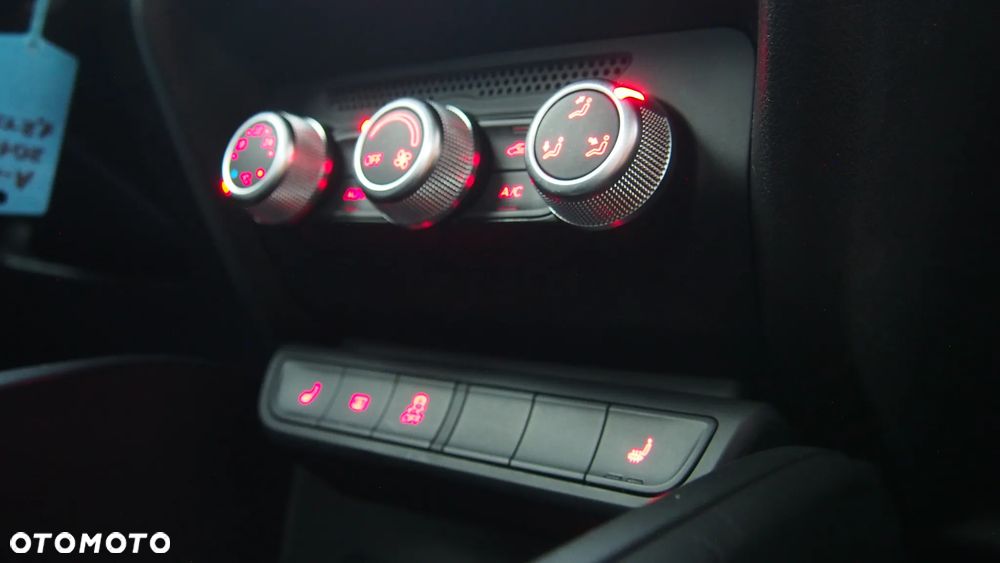 Audi A1 3-drzwiowe 1.2 TFSI admired - 30