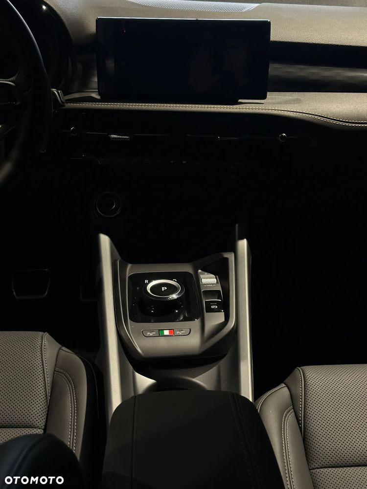 Alfa Romeo Tonale 1.5 T4 GSE mHEV Veloce DCT - 18