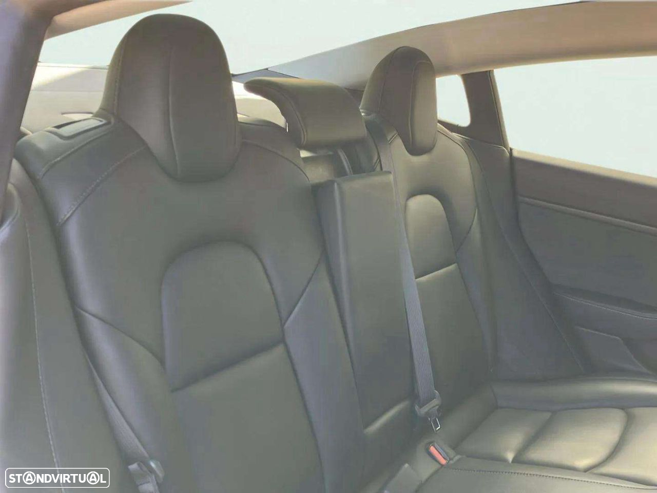 Tesla Model 3 Long-Range Dual Motor AWD - 16
