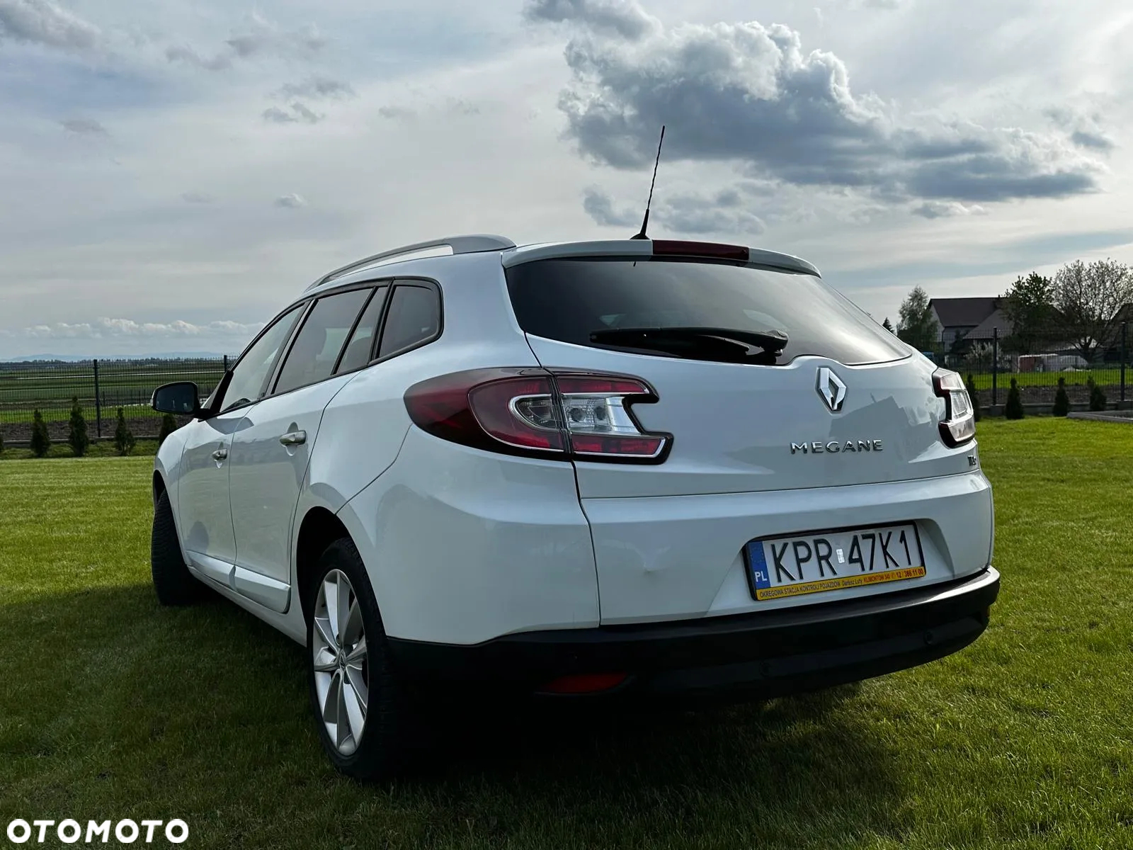 Renault Megane Grandtour TCe 130 Luxe - 7