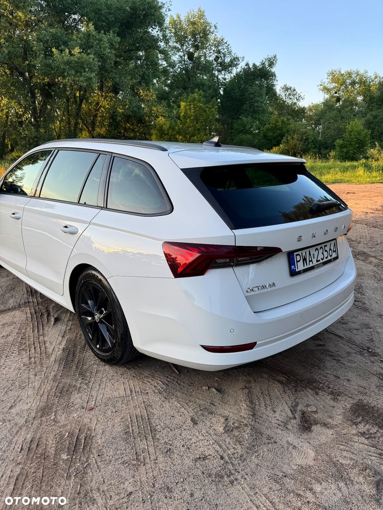 Skoda Octavia 2.0 TDI Style DSG - 12
