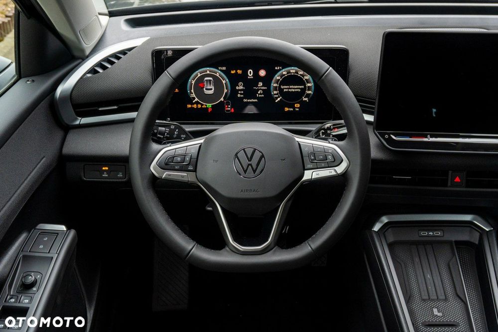 Volkswagen T-Roc - 23