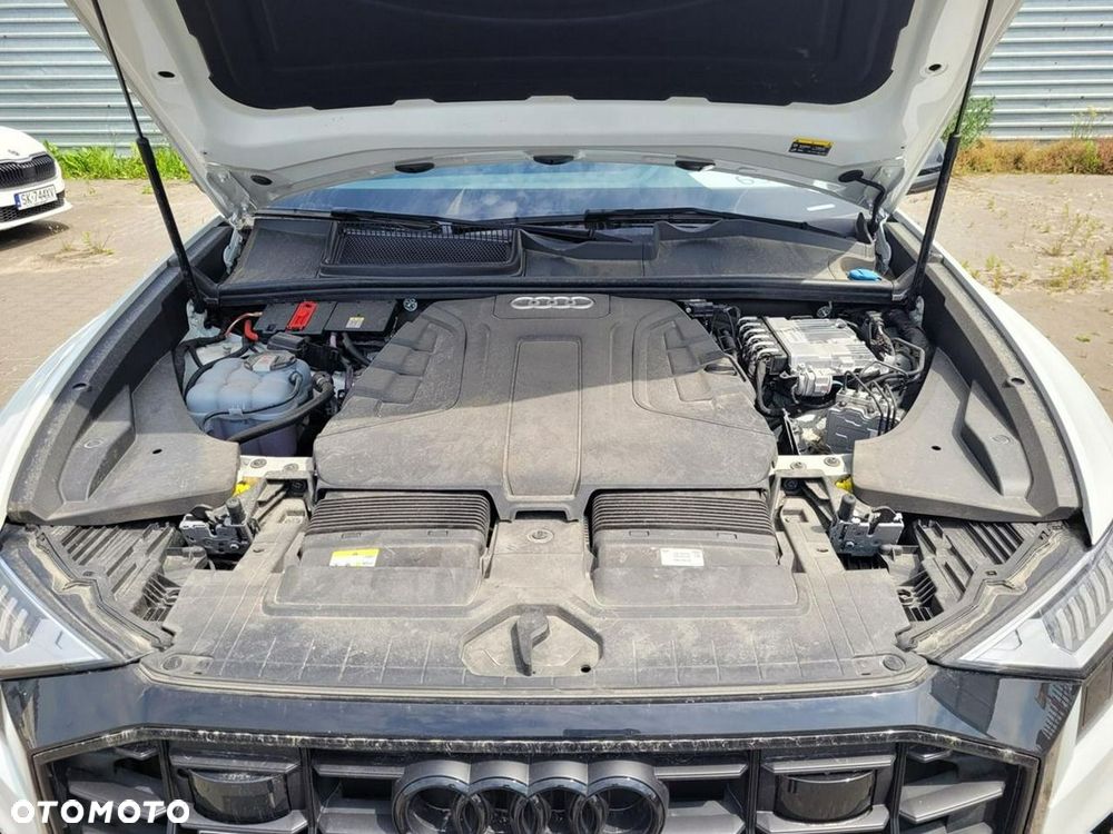 Audi Q8 - 7