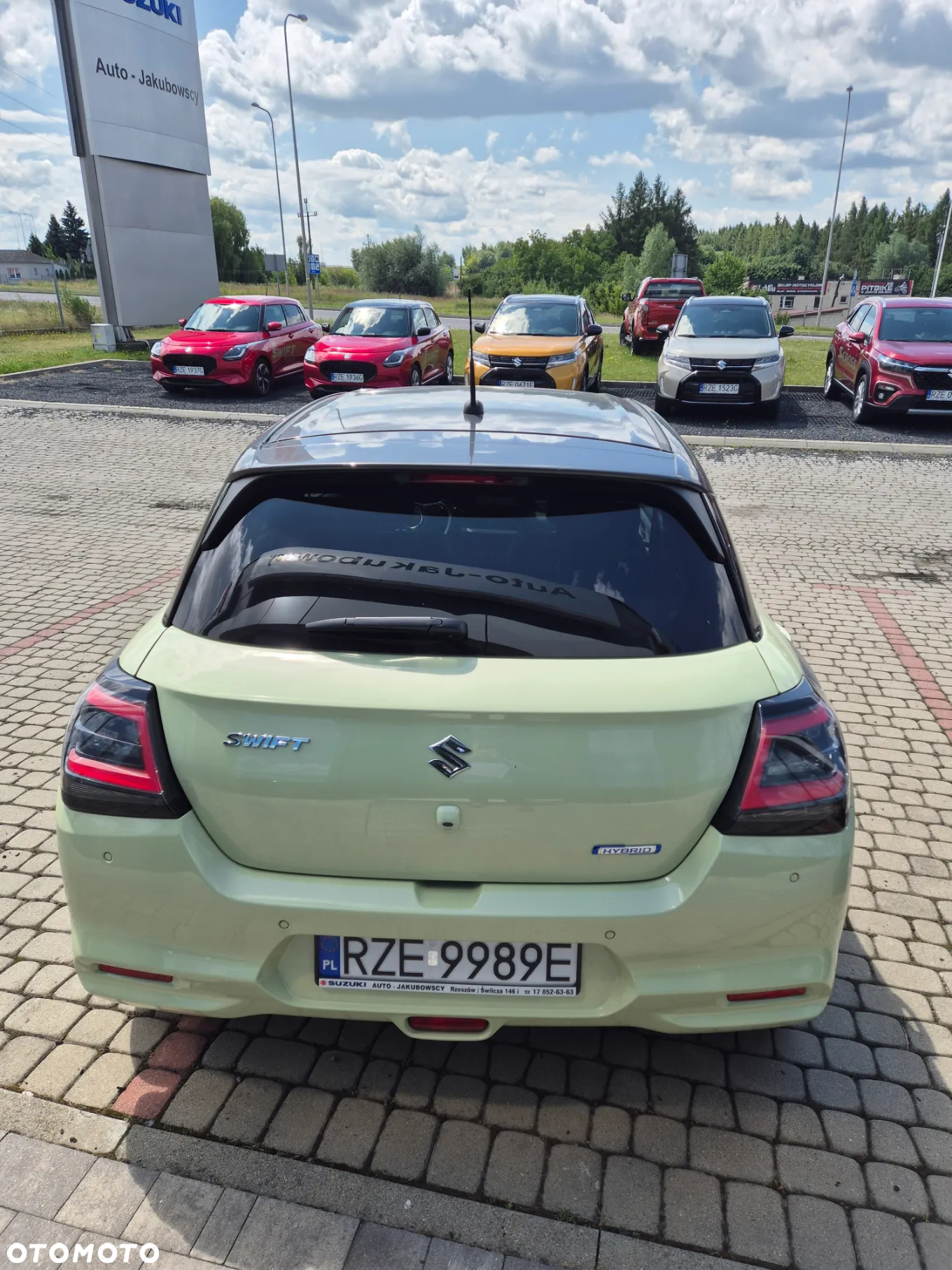 Suzuki Swift 1.2 Dualjet SHVS Premium Plus CVT - 7