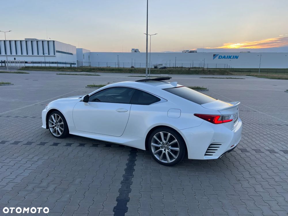 Lexus RC - 2