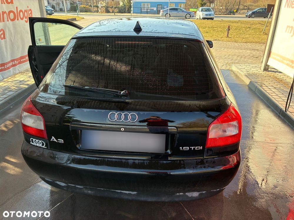 Audi A3 3-drzwiowe 1.9 TDI Ambiente - 1