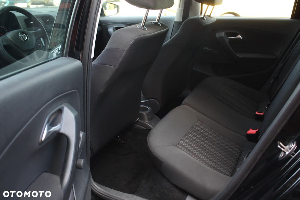Volkswagen Polo 1.4 TDI Comfortline - 27