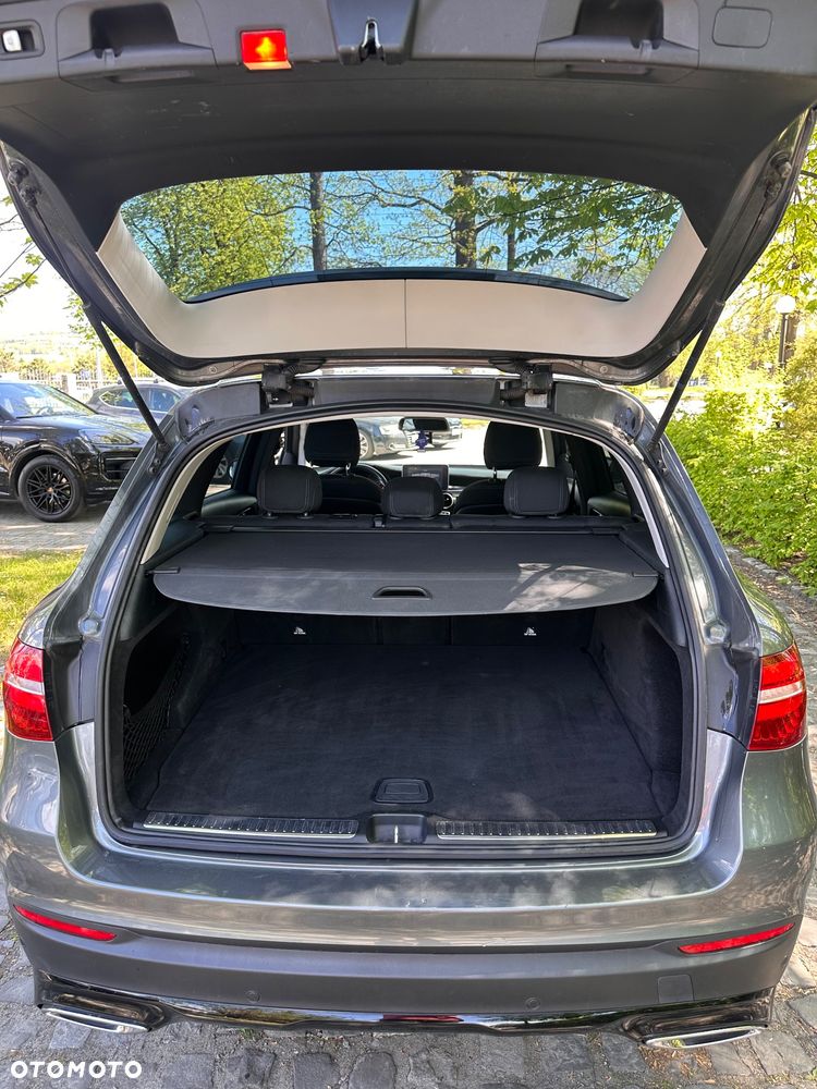 Mercedes-Benz GLC - 21