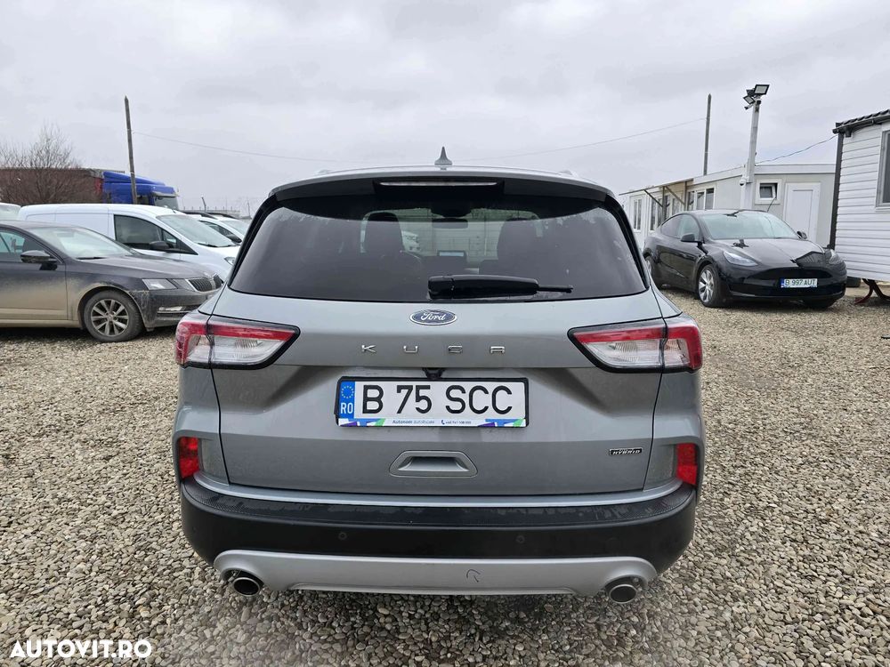 Ford Kuga - 4