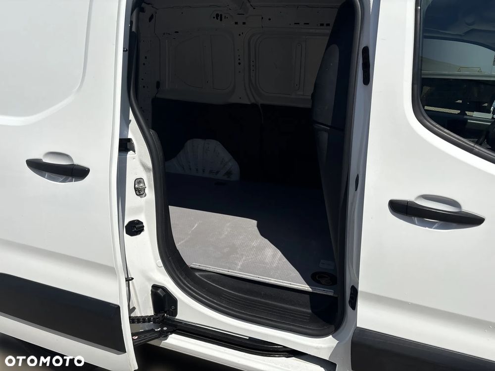 Toyota PROACE CITY 1.5 D-4D STANDARD 2,0T ACTIVE - 13
