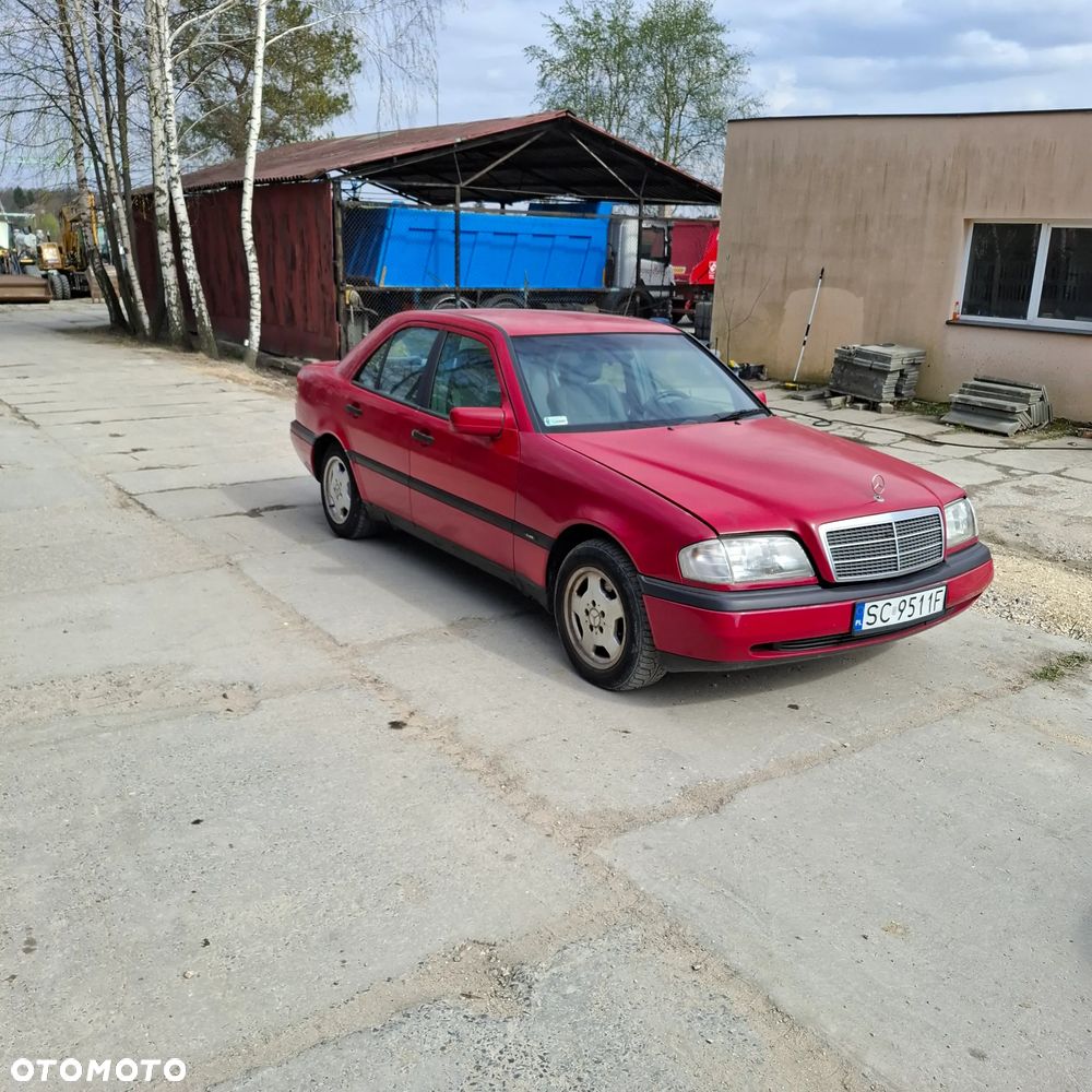 Mercedes-Benz Klasa C 180 T Classic - 3