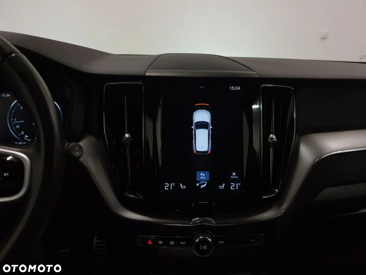 Volvo XC 60 D4 R-Design - 22