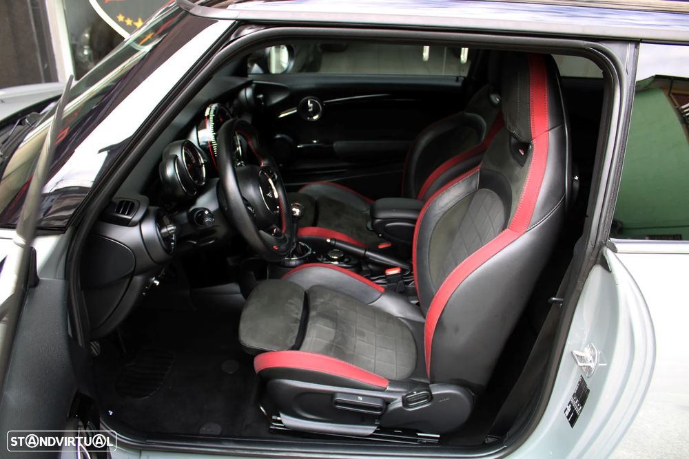 MINI 3 Portas John Cooper Works - 6