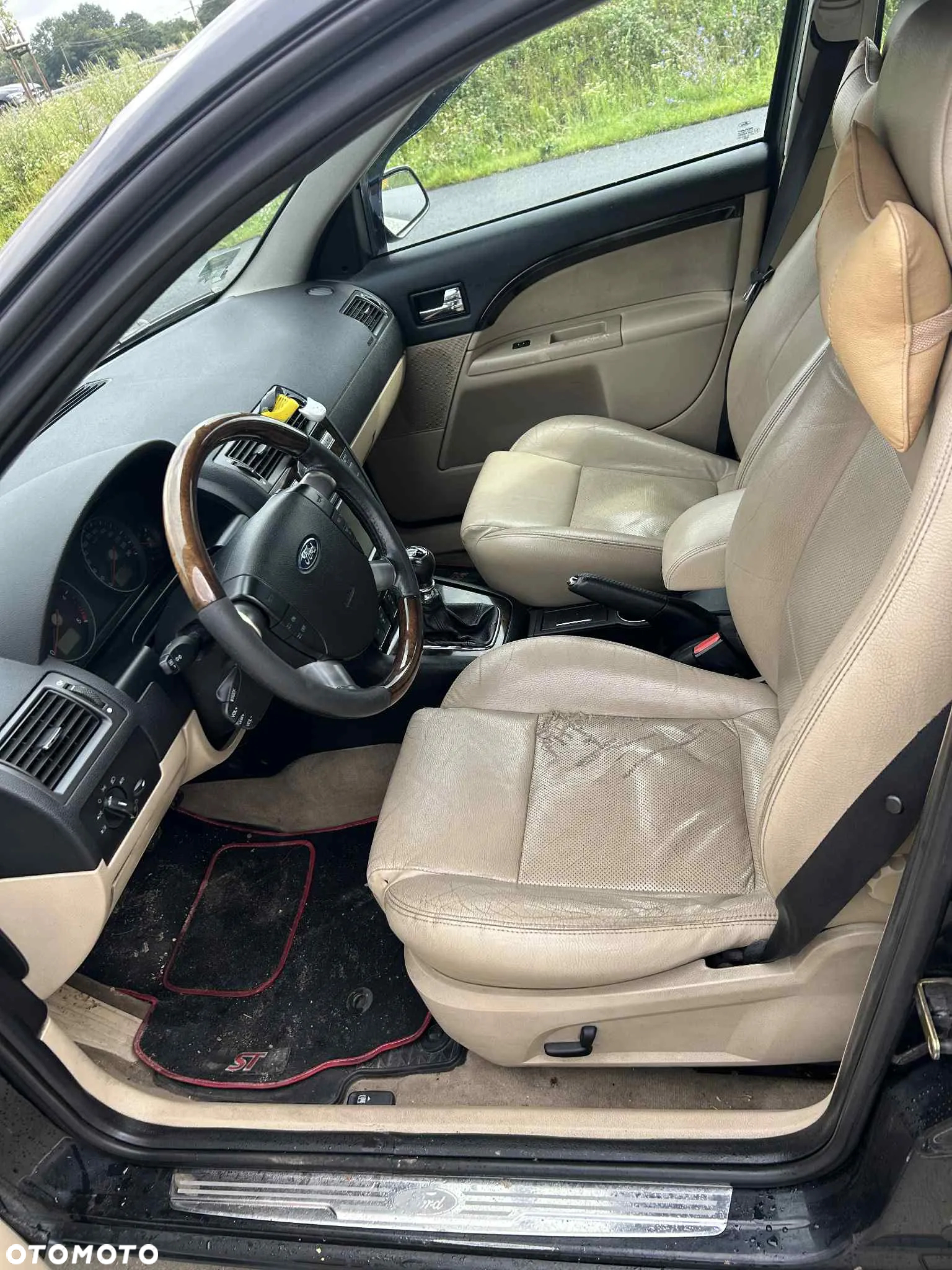 Ford Mondeo 2.0 TDCi Ambiente - 8