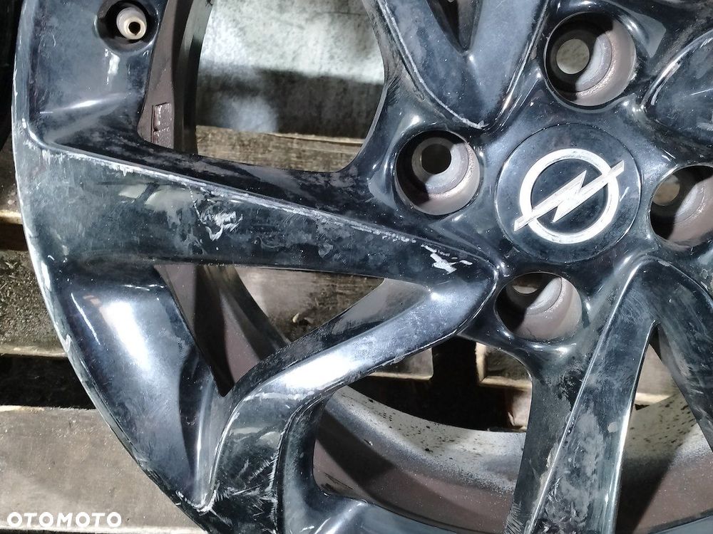 FELGI ALUMINIOWE KOMPLET 16 OPEL CORSA E 13380635   13380636   13380637 - 10