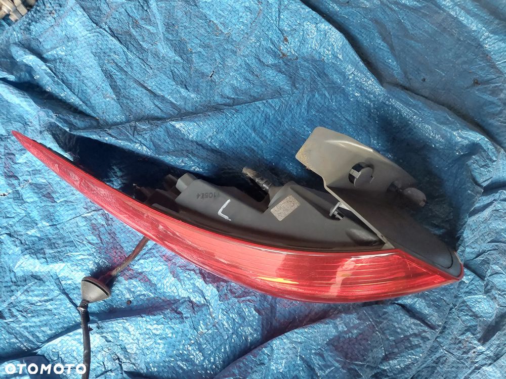 Hyundai I40 lampa tył lewa  kombi 2013 - 2