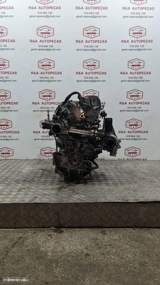 Motor Volvo V70 S80 2.4 TD  ref D5244T - 3