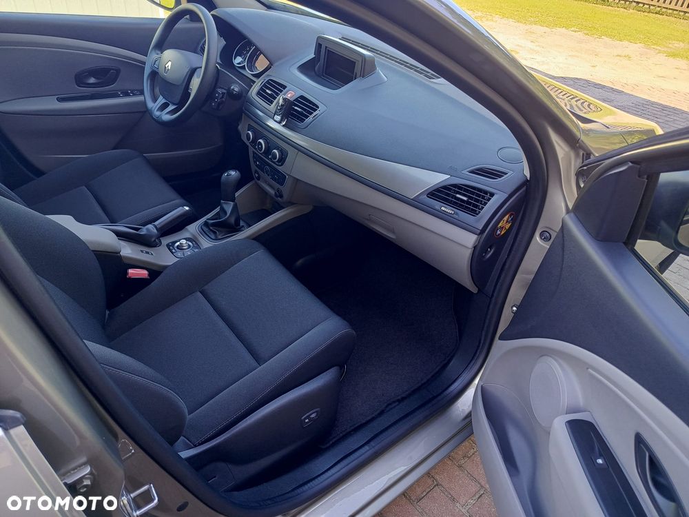 Renault Megane 1.6 16V Expression - 10