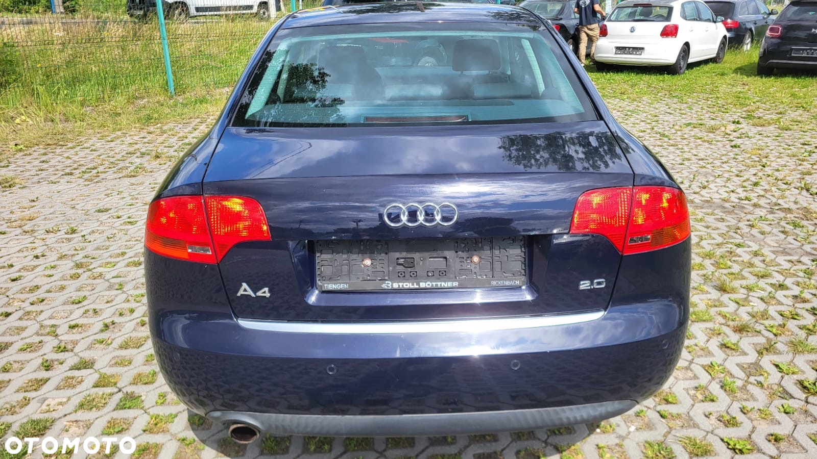 Audi A4 2.0 - 18