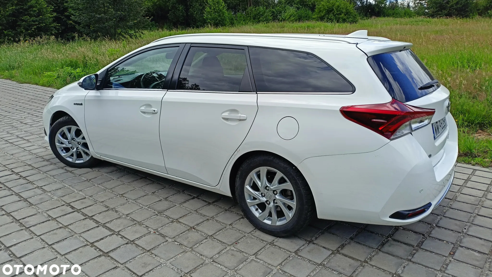 Toyota Auris - 13