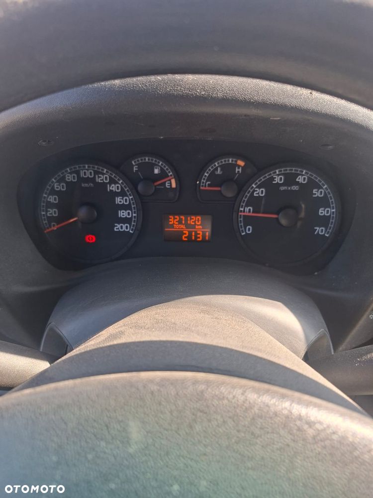 Fiat Doblo 1.9 JTD Dynamic - 11