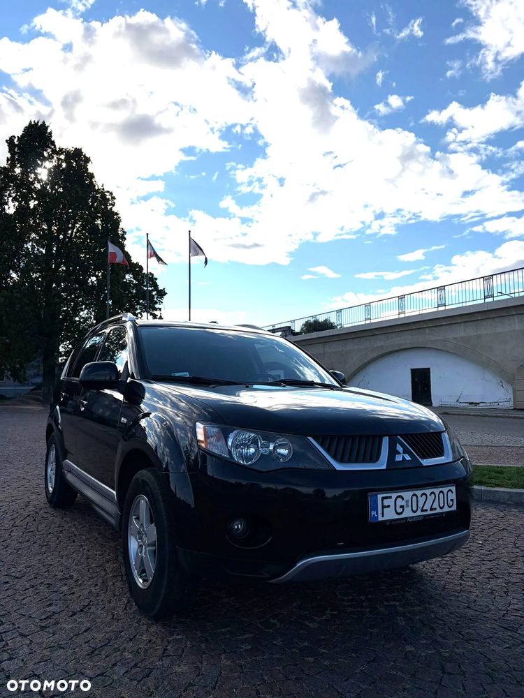 Mitsubishi Outlander 2.4 4WD Intense - 6