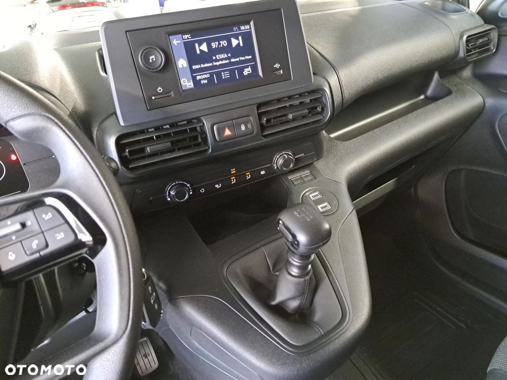 Toyota PROACE CITY - 22