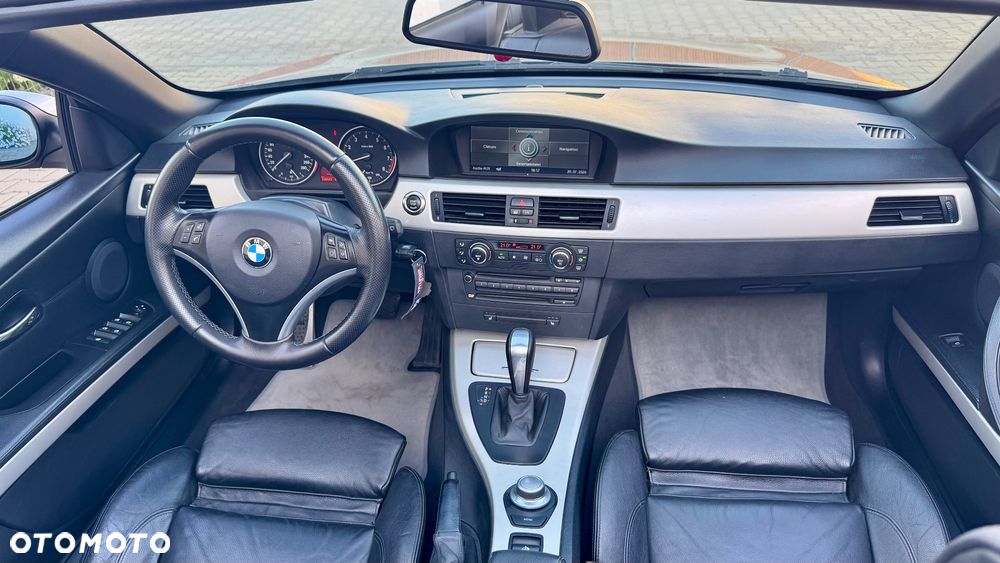 BMW Seria 3 335i - 15