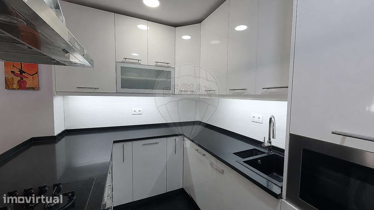 Apartamento T2 para arrendamento - Grande imagem: 2/16