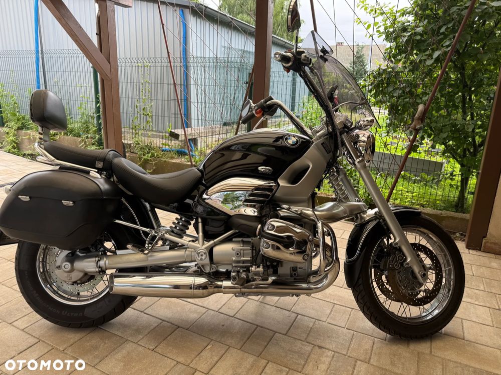 BMW R - 1