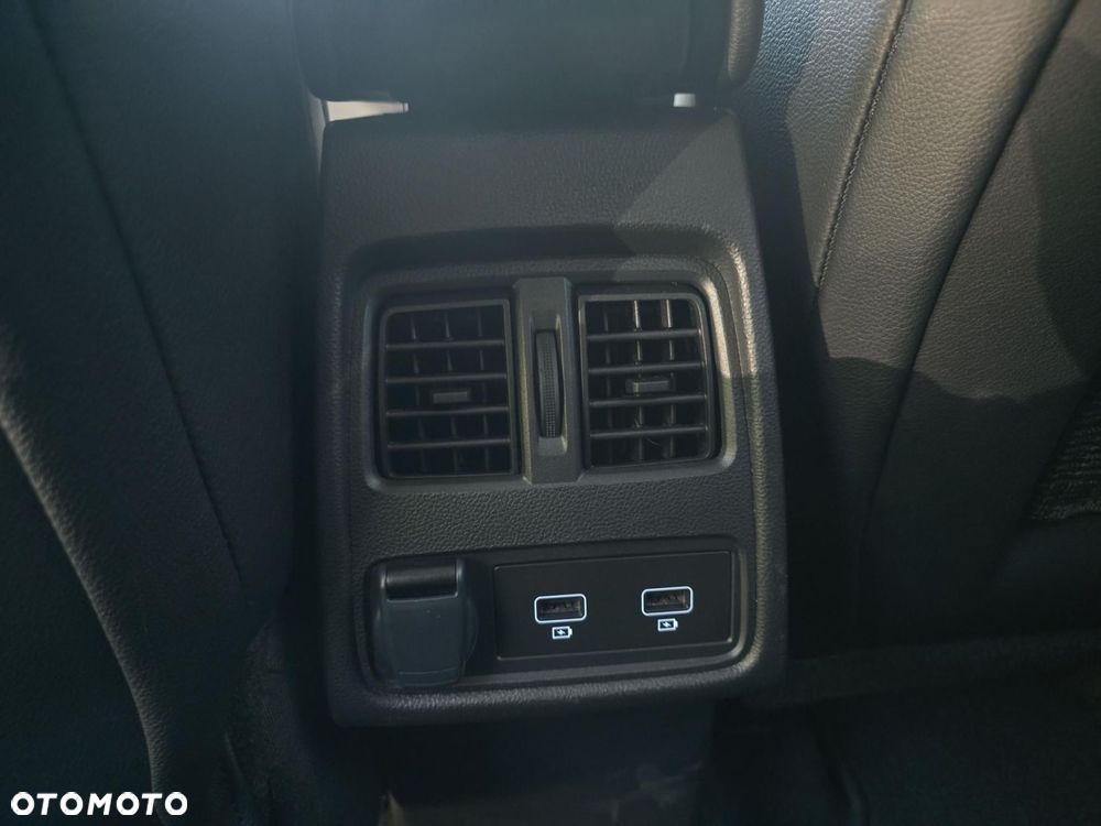 Renault Captur - 24