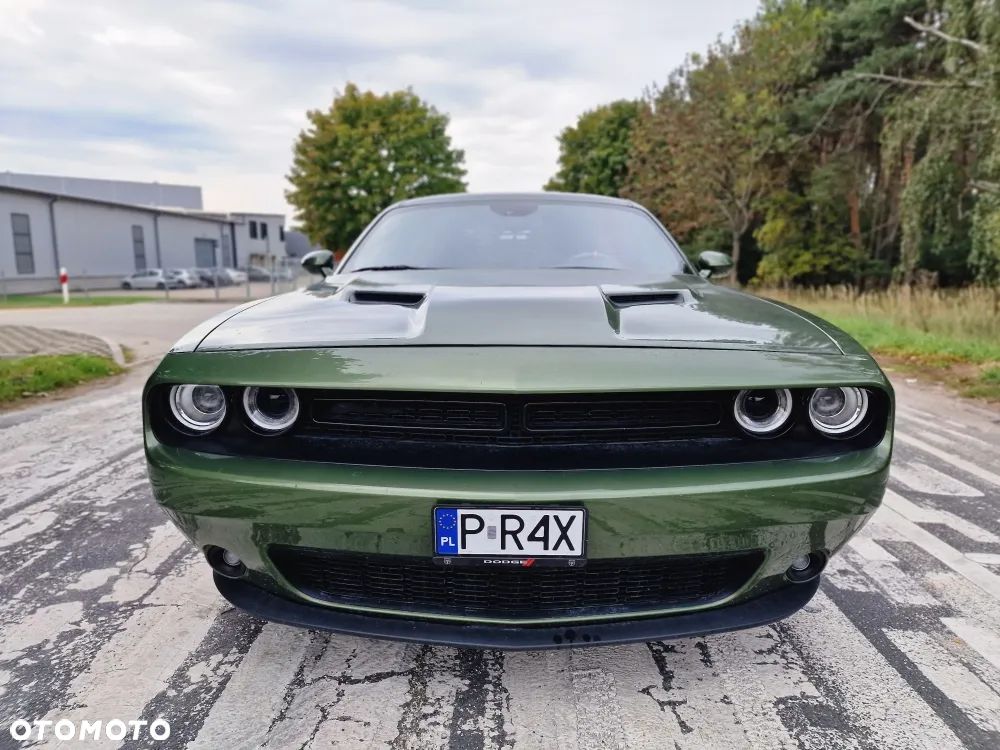 Dodge Challenger 3.6 SXT - 3