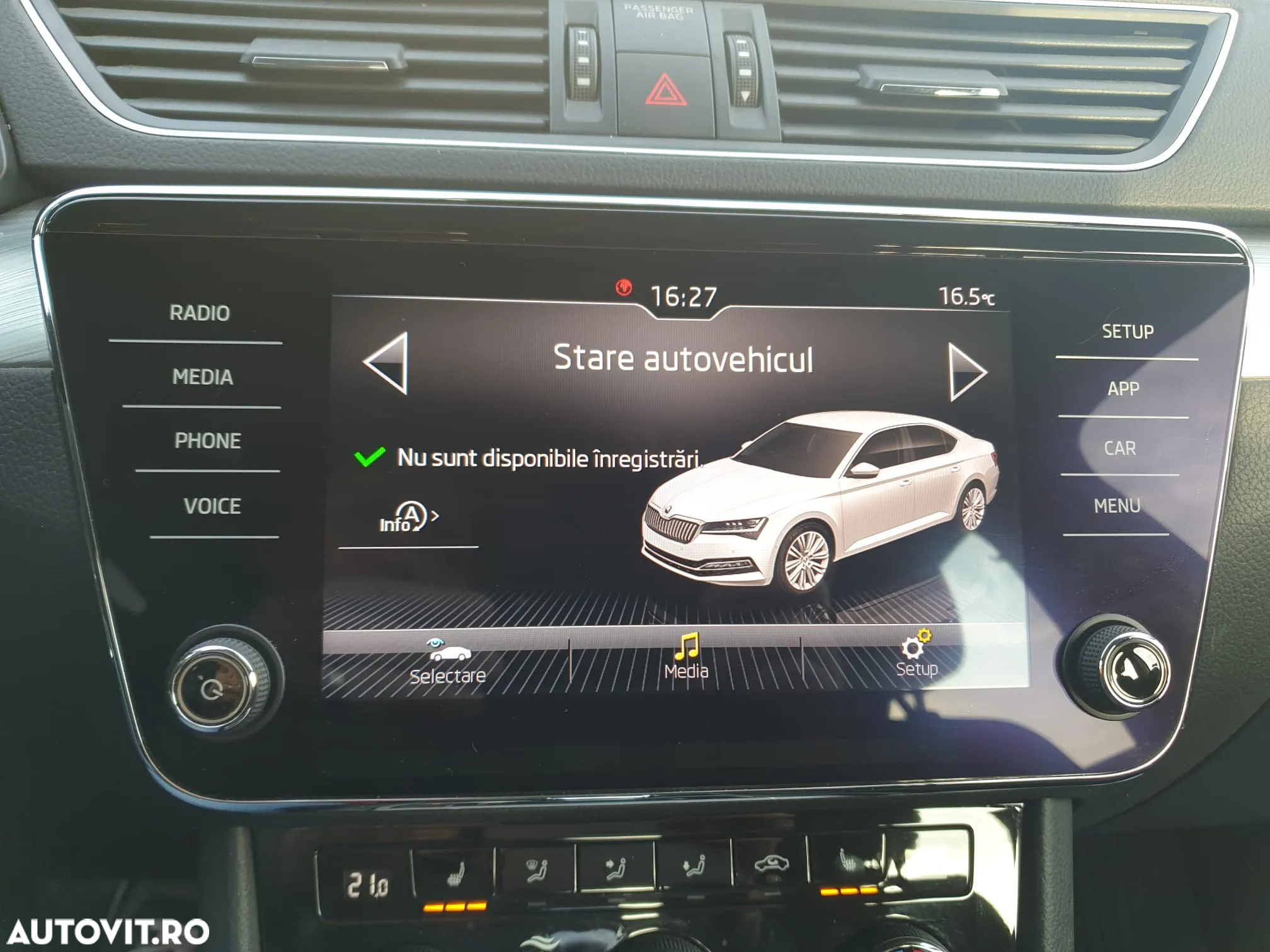 Skoda Superb 2.0 TDI DSG Ambition - 19