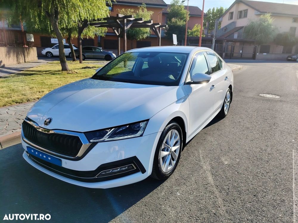 Skoda Octavia 1.5 TSI DSG MHEV Style - 6