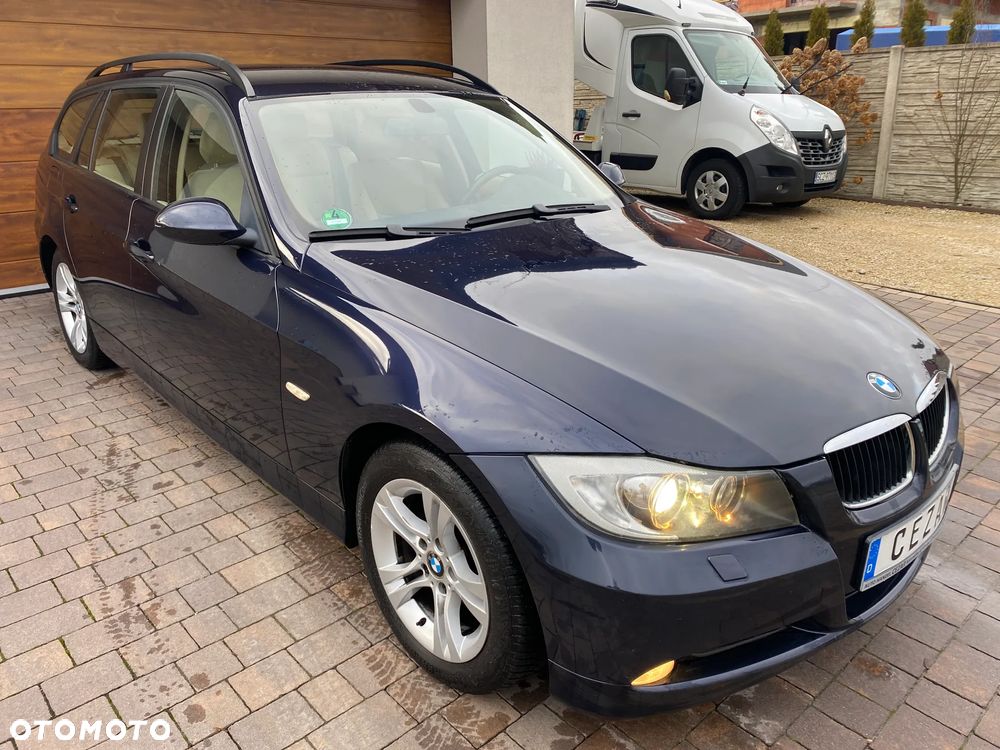 BMW Seria 3 318i Edition Exclusive - 2