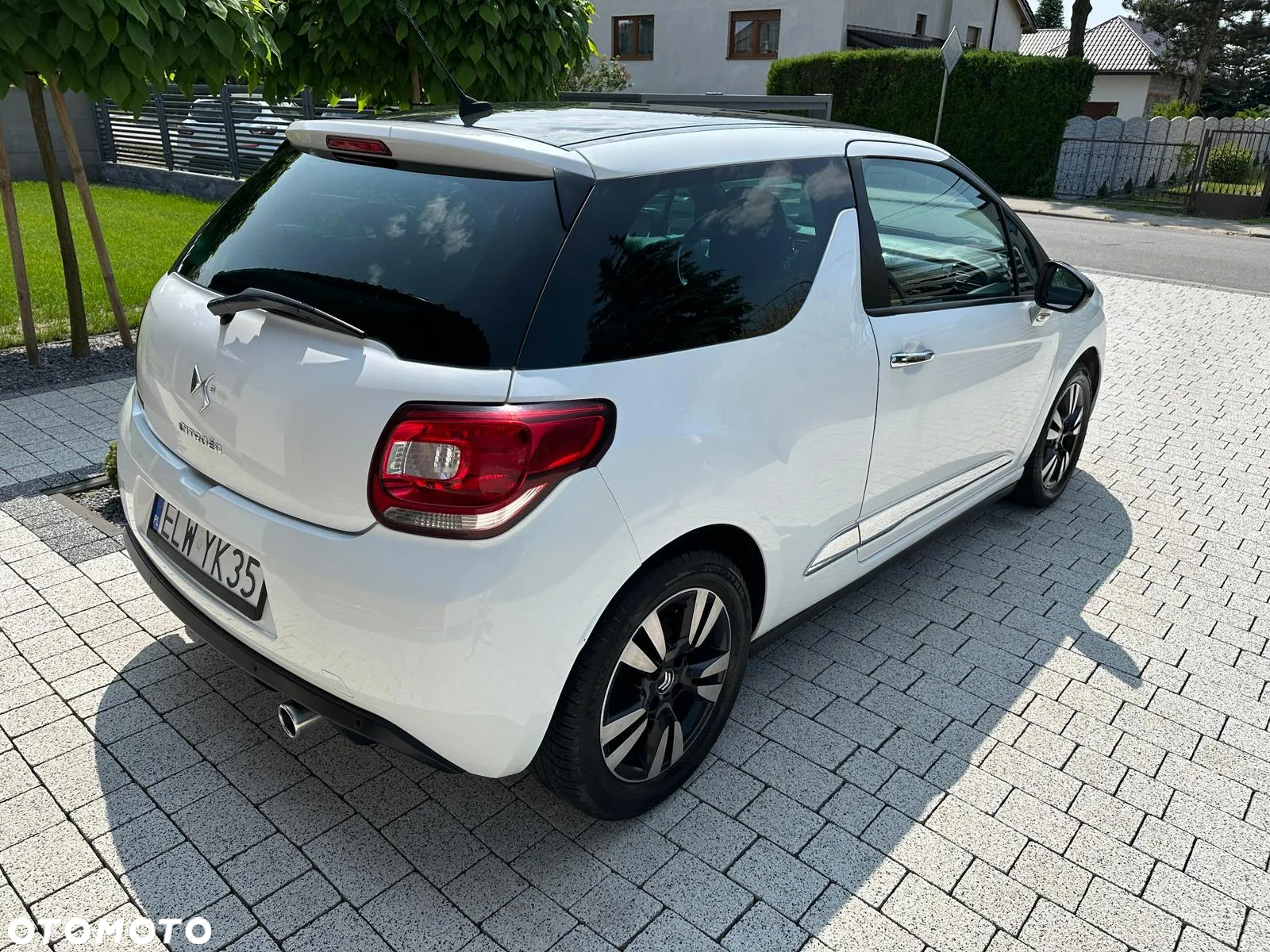 Citroën DS3 HDi 90 FAP SoChic - 6