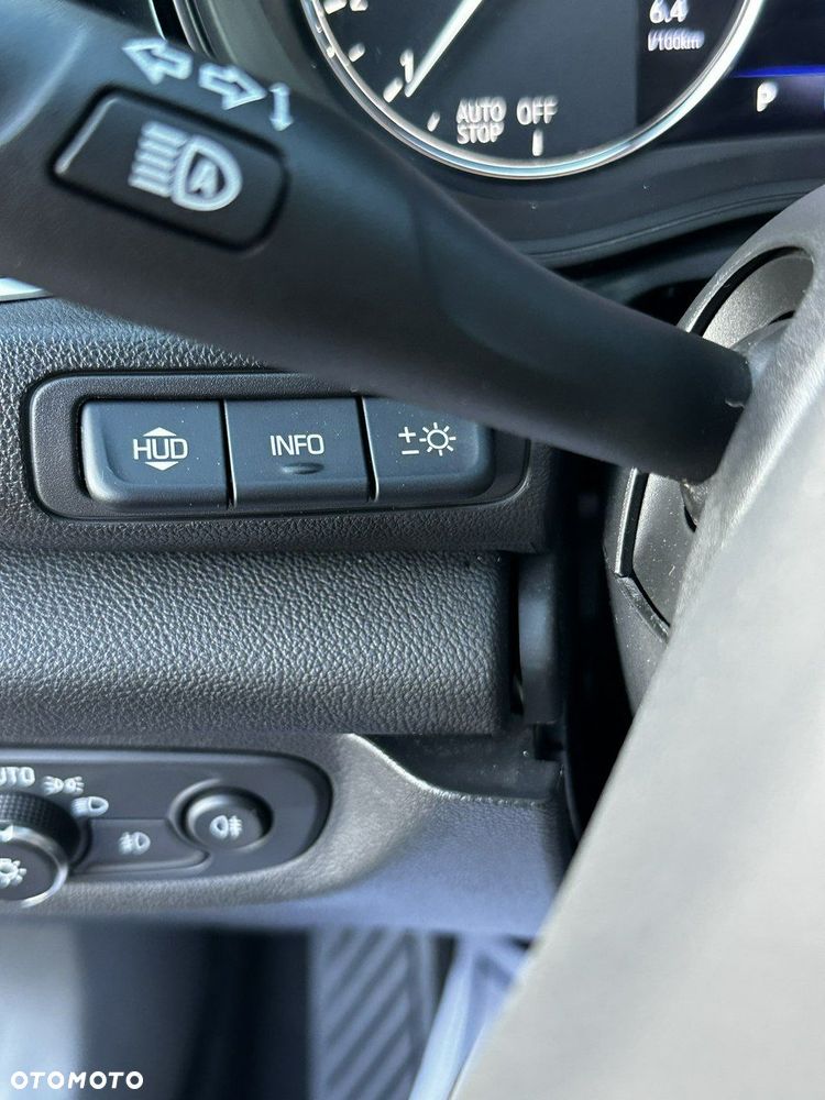 Opel Insignia - 14