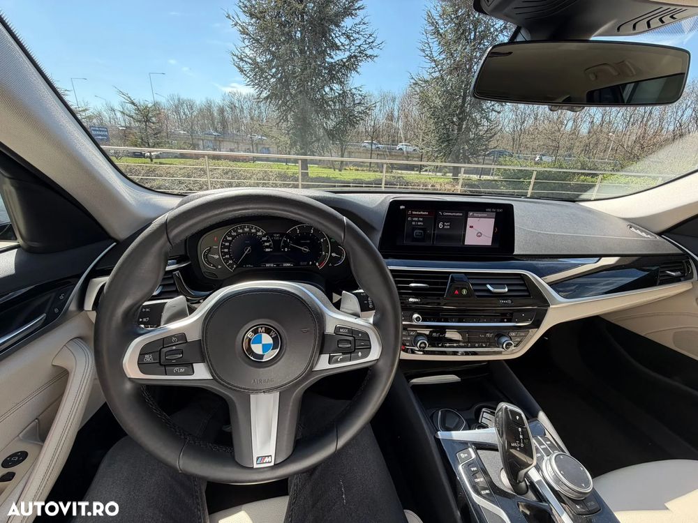 BMW Seria 5 530d xDrive AT - 10