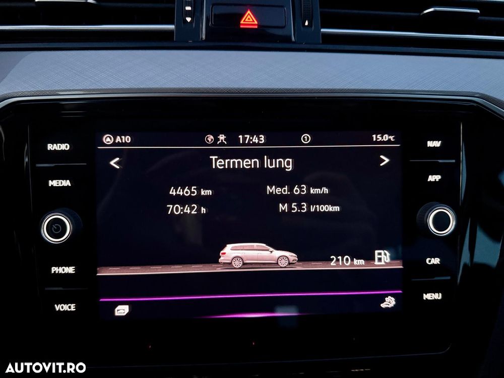 Volkswagen Passat 2.0 TDI SCR DSG Business - 33