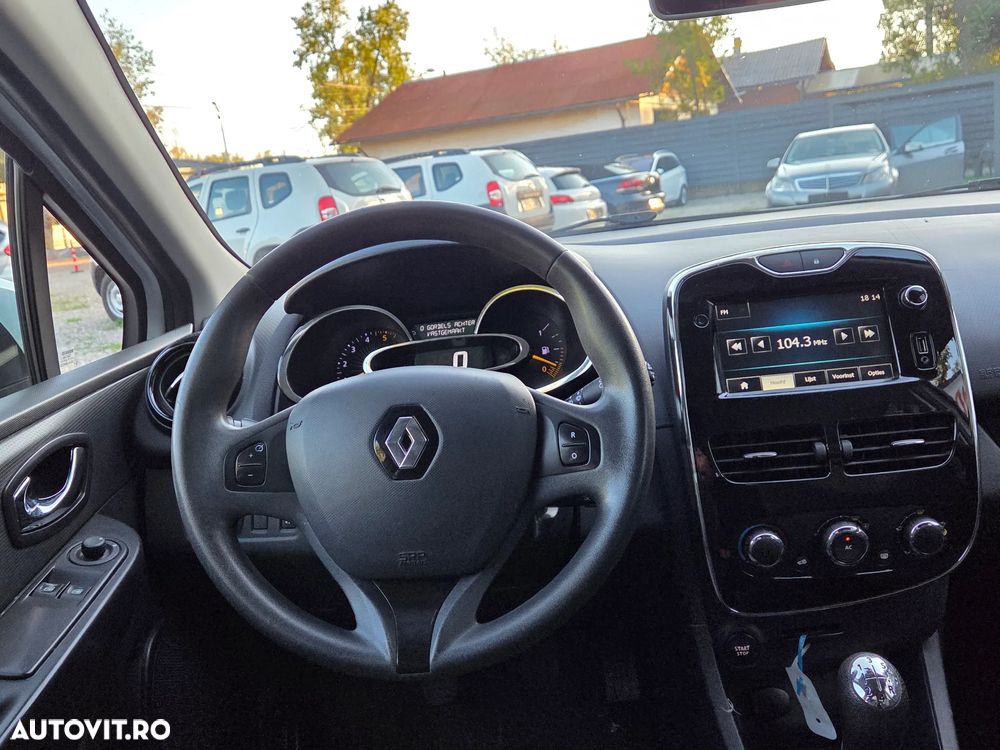 Renault Clio IV 1.5 Energy dCi 90 Expression - 14