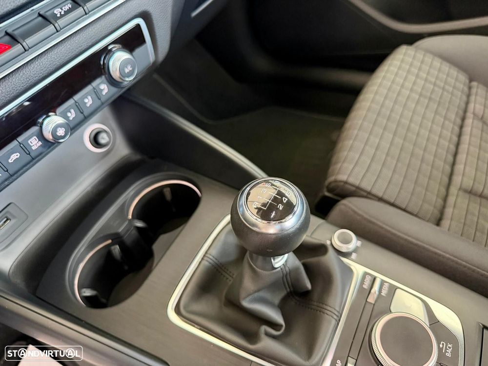 Audi A3 Sportback 1.6 TDI Sport - 21