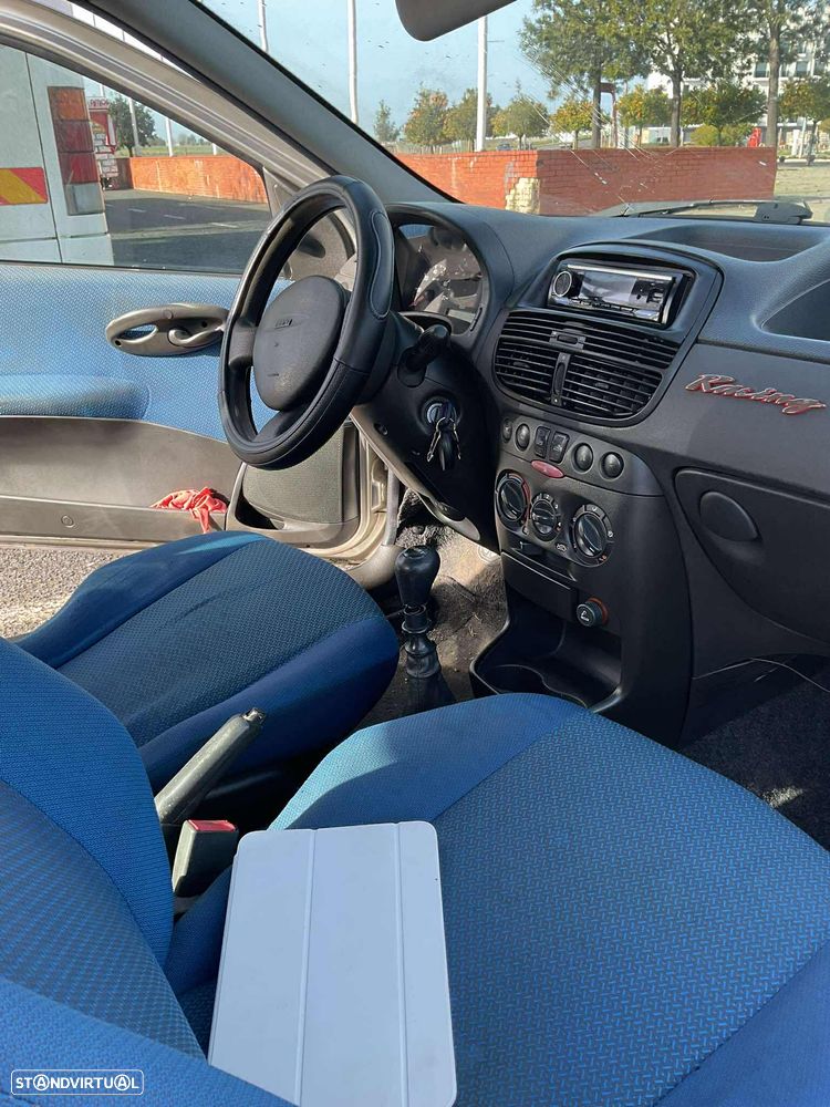 Fiat Punto 1.2 16V ELX - 15