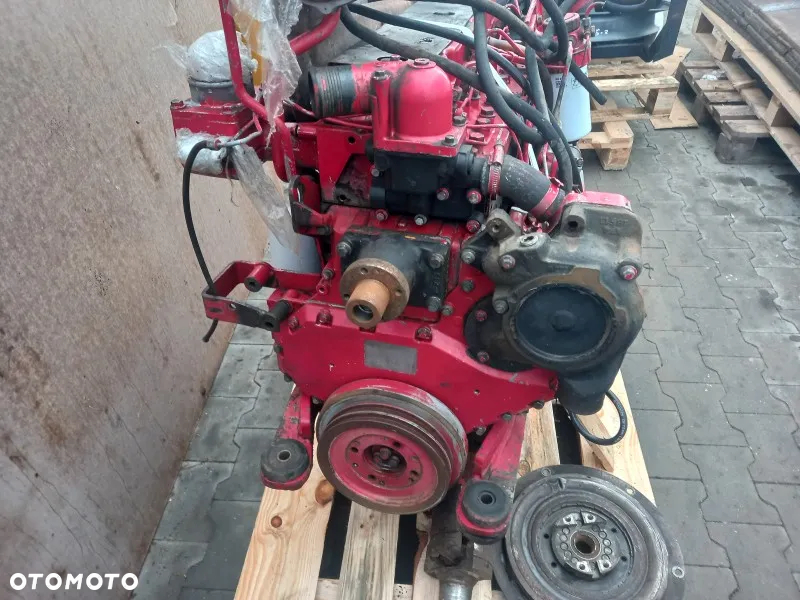 Silnik Perkins 1006-60TWI McCormick MTX175 - 4