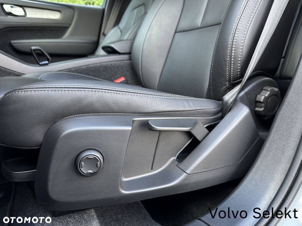 Volvo XC 40 - 22