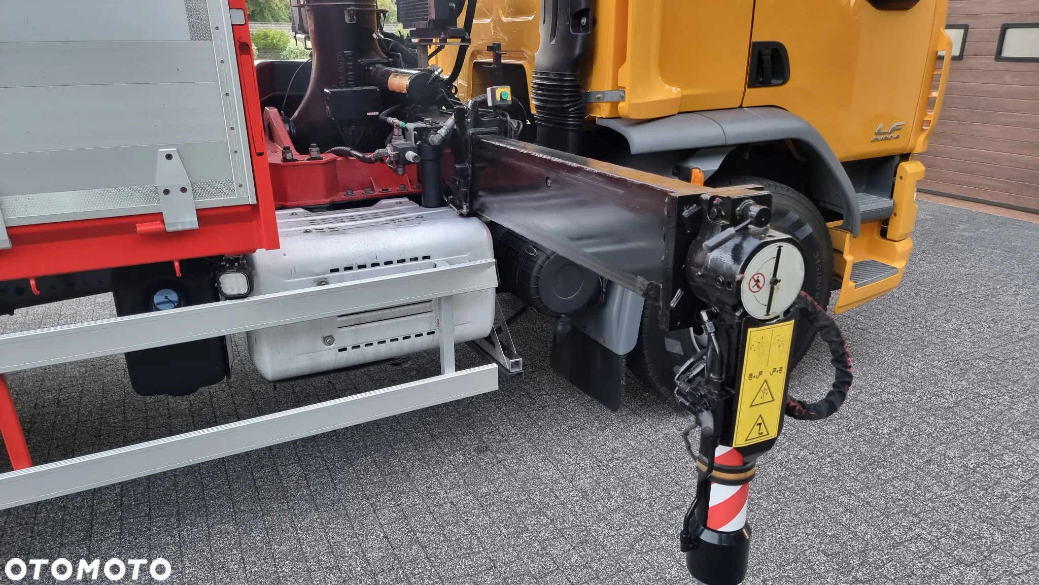 DAF LF 310 4x2 HDS FASSI F185 - 25