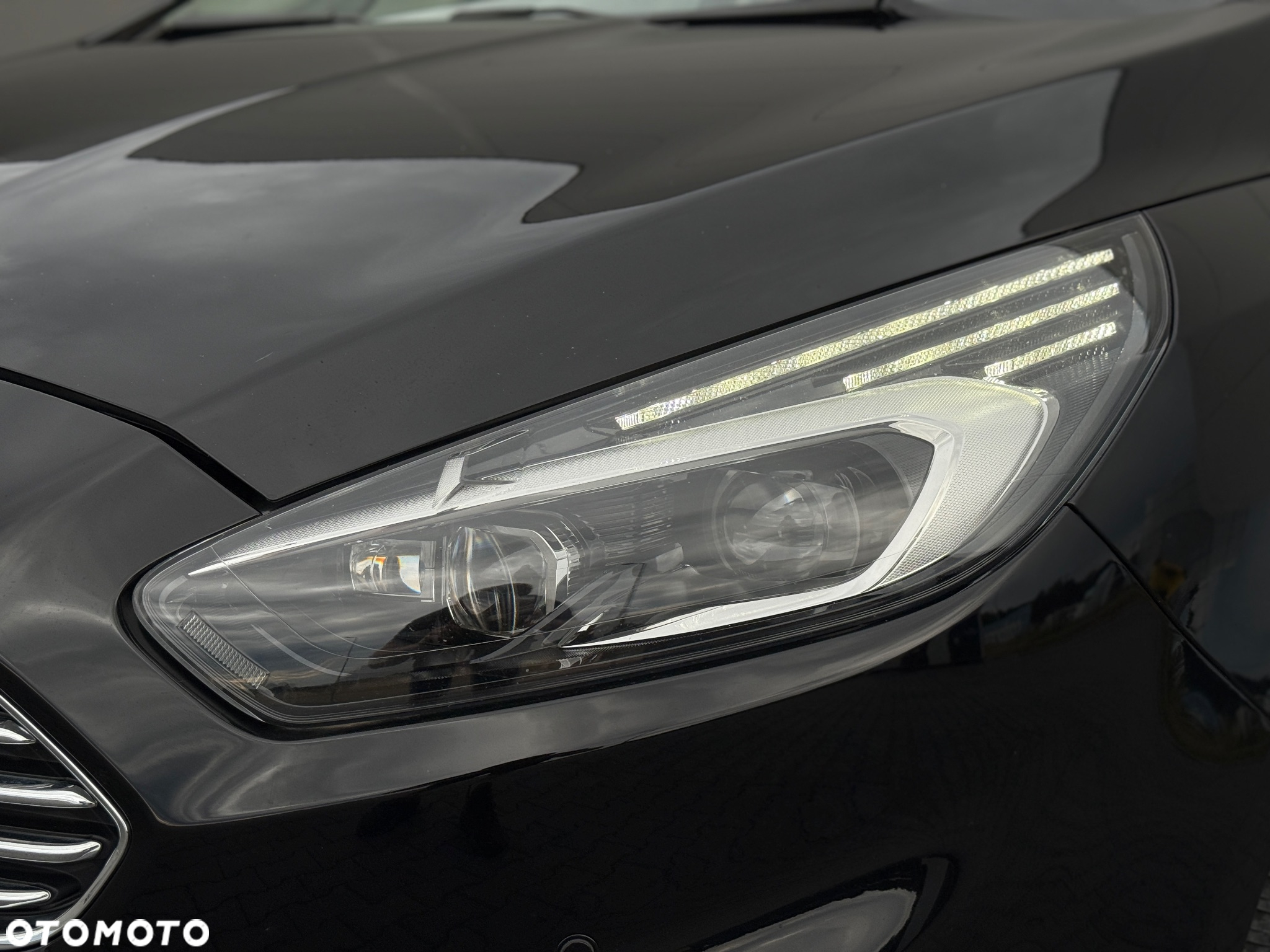 Ford S-Max - 6