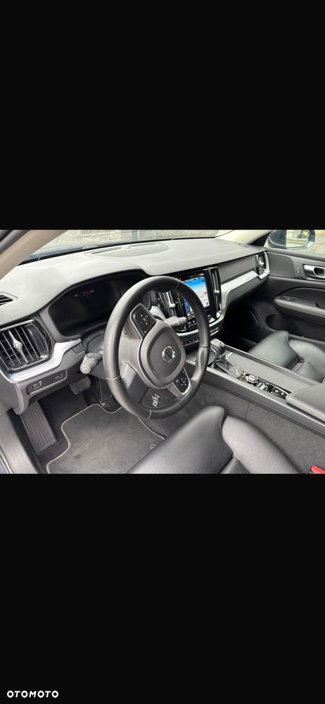 Volvo V60 D4 AWD Geartronic Momentum Pro - 14