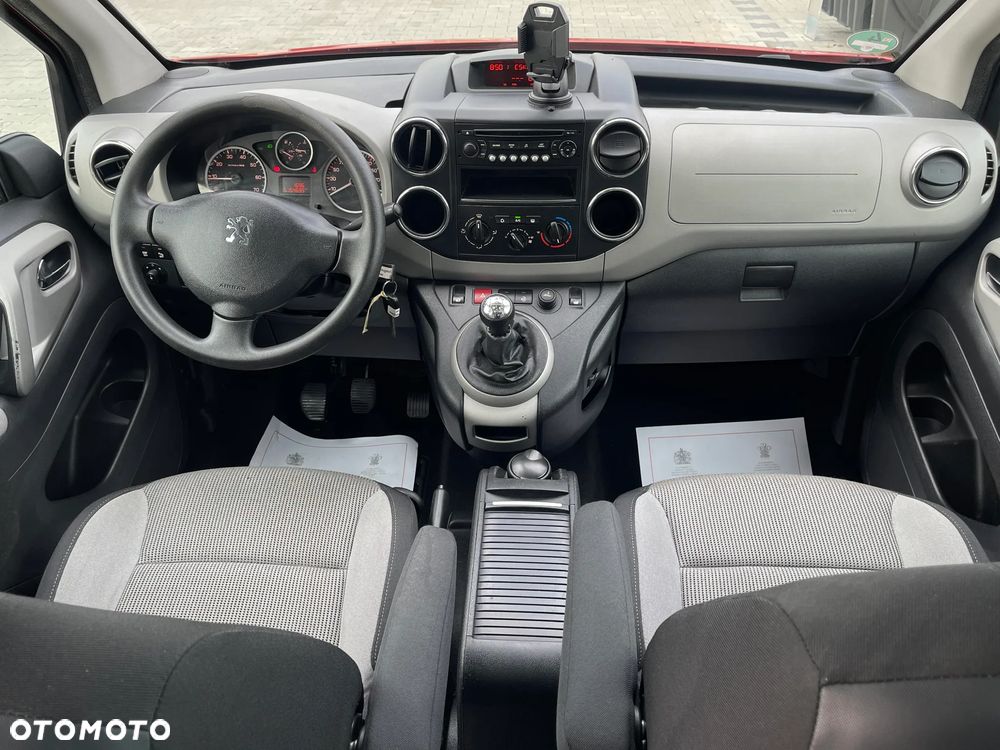 Peugeot Partner Tepee 98 VTi Family - 23